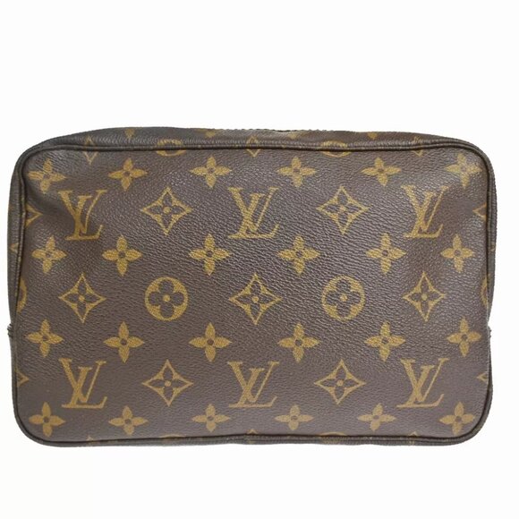 LOUIS VUITTON Trousse Toilette 23 Clutch Hand Bag Monogram Brown M47524 31YE048